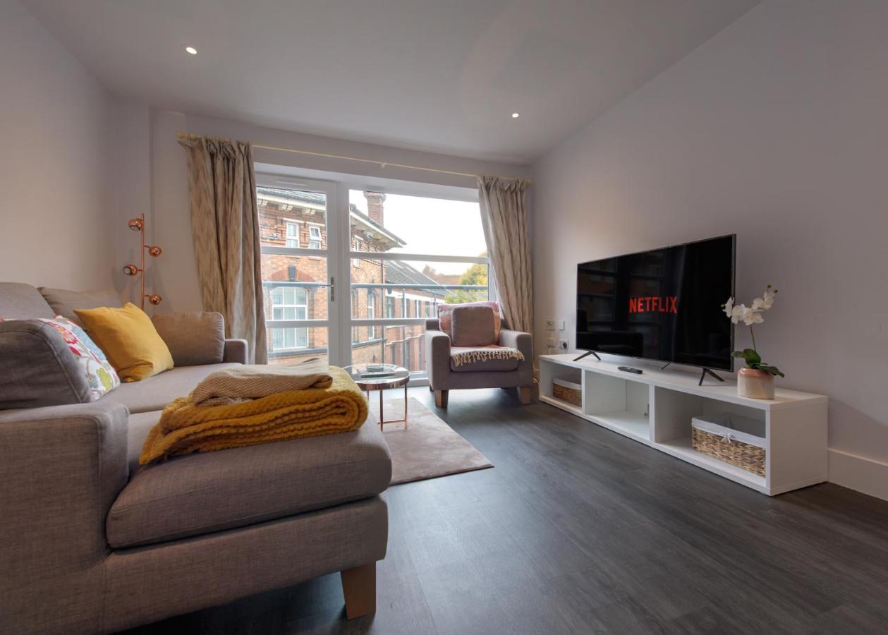 Gorgeous Spacious 2 Bed 2 Bath Apartment Leicester Exterior foto